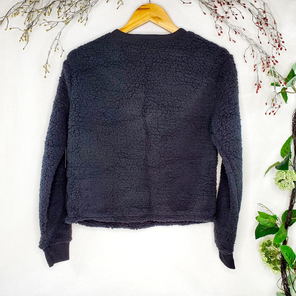 🏷 Disney • Jack Skellington Sequin Sherpa - Picture 8 of 10